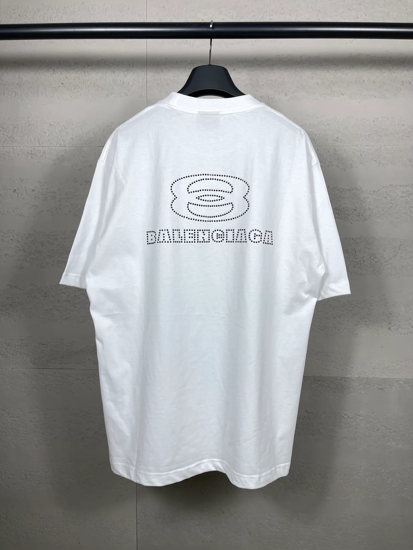 【 . Quality】BALENCI*GA/ BALENCI*GA#New Arrival， Classic LOGO T . ZP . 260 ， . . . . Color Change。 。 ， ， 。 。 。 . OS . Same Style ：BL 223355 ：Black.White Size：XS L